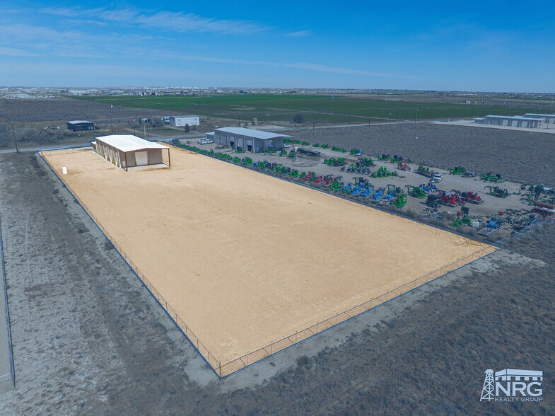 More Photos Of 2408 E County Road 130, Midland Warehouse For Sale