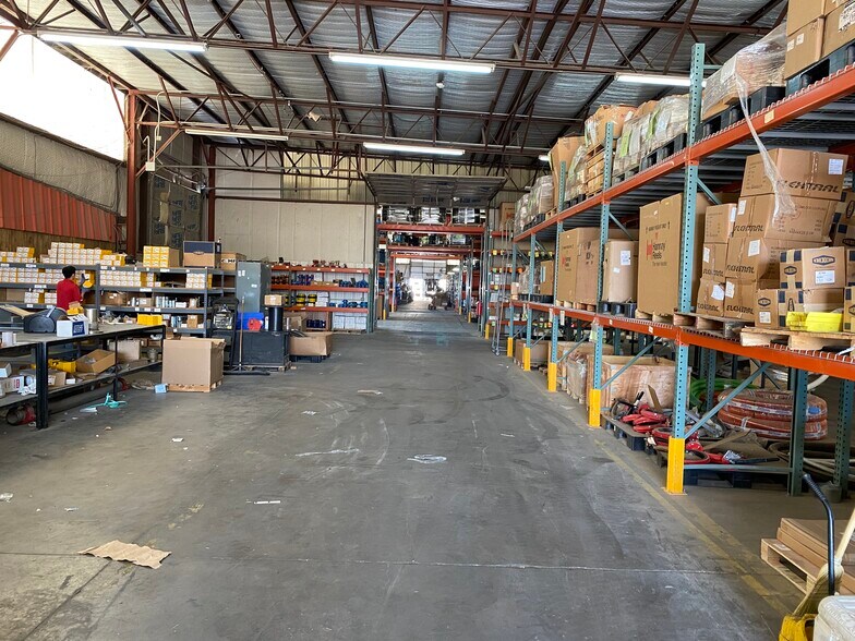 More Photos Of 3710 Kermit Hwy, Odessa Warehouse For Lease