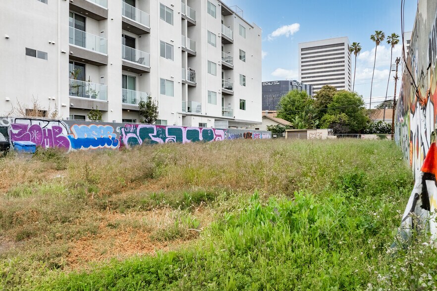 More Photos Of 1656 Sawtelle Blvd, Los Angeles Land For Sale