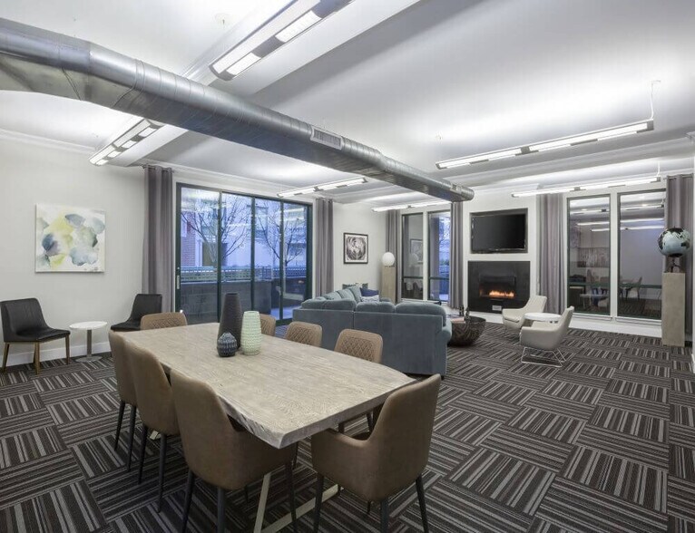 More Photos Of 121 Towne St, Stamford Apartments For Lease