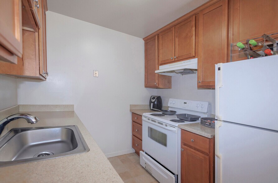 More Photos Of 2315 Monroe St, Santa Clara Apartments For Sale