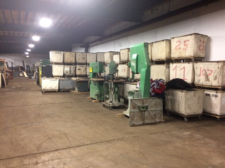 More Photos Of 112 Forge Hill Rd, New Windsor Township Warehouse For Lease