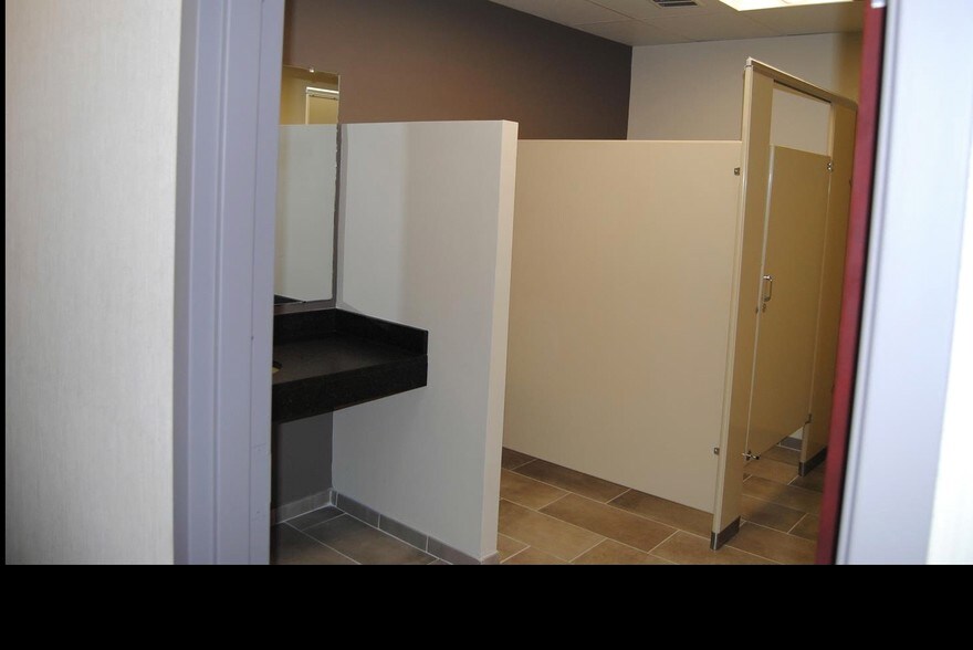 More Photos Of 1004 W 9th Ave, King Of Prussia Medical For Lease