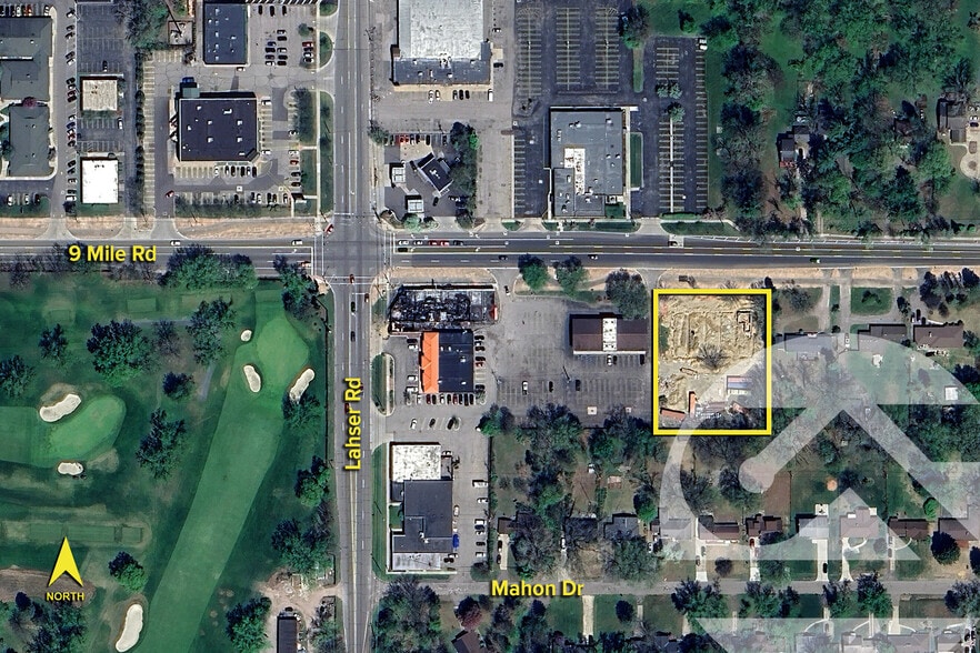 Primary Photo Of 21751 W 9 Mile Rd, Southfield Land For Sale