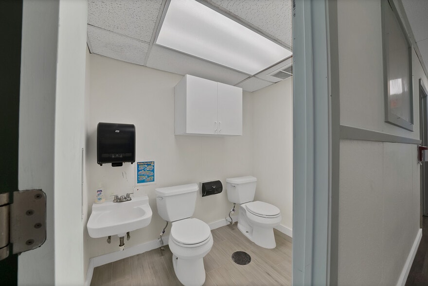 More Photos Of 130 S Moore Rd, Coppell Daycare Center For Sale