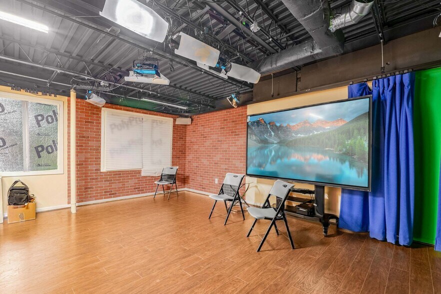 More Photos Of 1420 Prince St, Alexandria Office For Sale