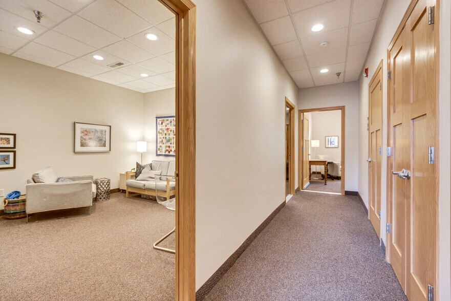 More Photos Of 2127 County Road D E, Maplewood Office For Sale