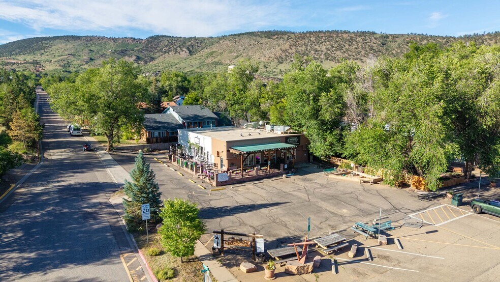 More Photos Of 442 High St, Lyons Restaurant For Sale