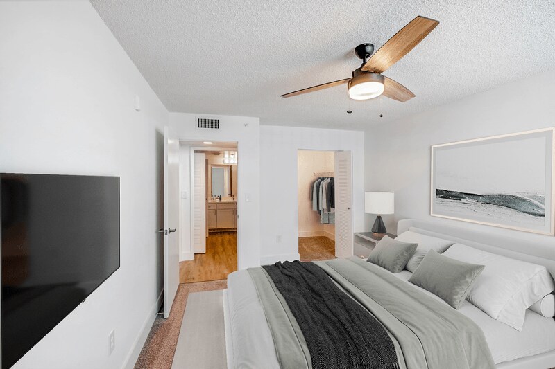 More Photos Of 353-383 Aragon Ave, Coral Gables Apartments For Lease