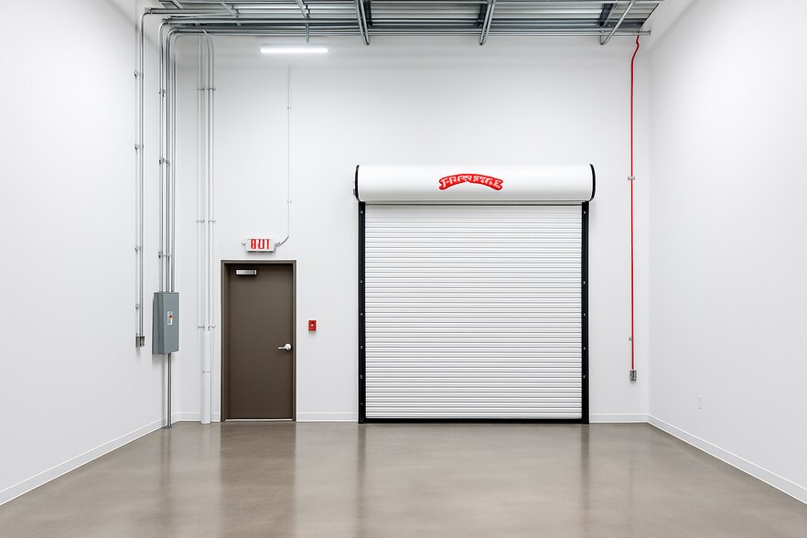 More Photos Of 8600 Commodity Cir, Orlando Showroom For Sale