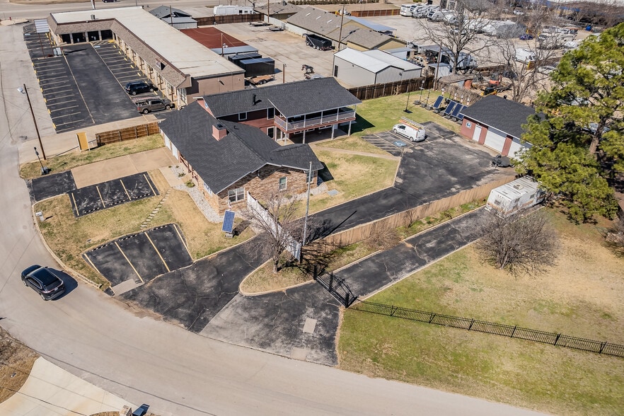 More Photos Of 120 Acuff Ln, Colleyville Medical For Sale