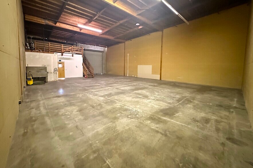More Photos Of 432 N Canal St, South San Francisco Warehouse For Lease