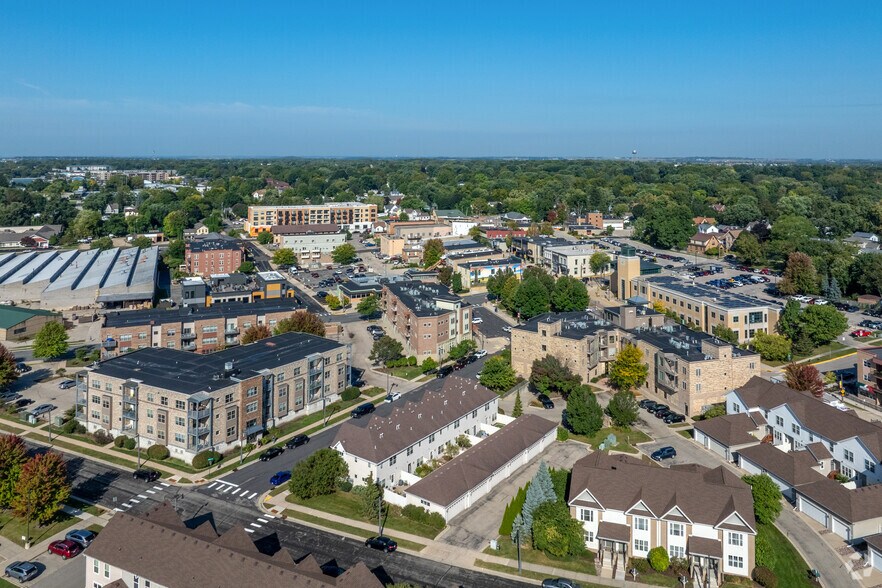 More Photos Of 351 E Main St, Sun Prairie Apartments For Lease
