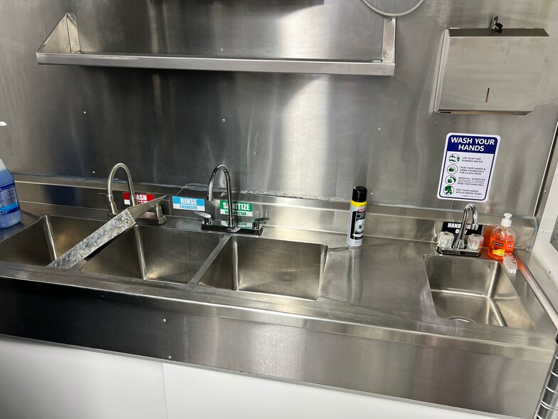 More Photos Of 300 E Magnolia Ave, Geneva Land For Sale