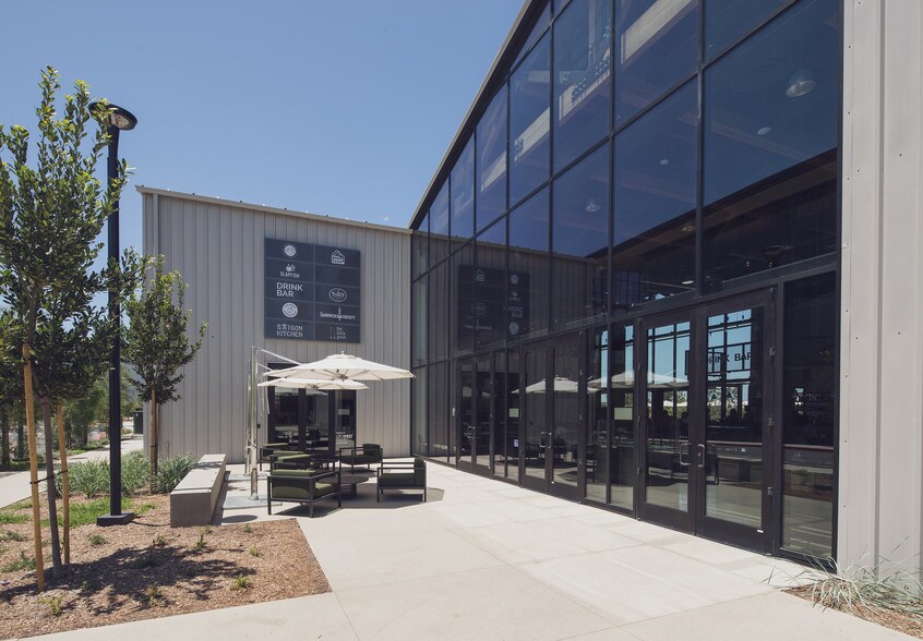 More Photos Of 1705 Flight Way, Tustin General Retail For Lease