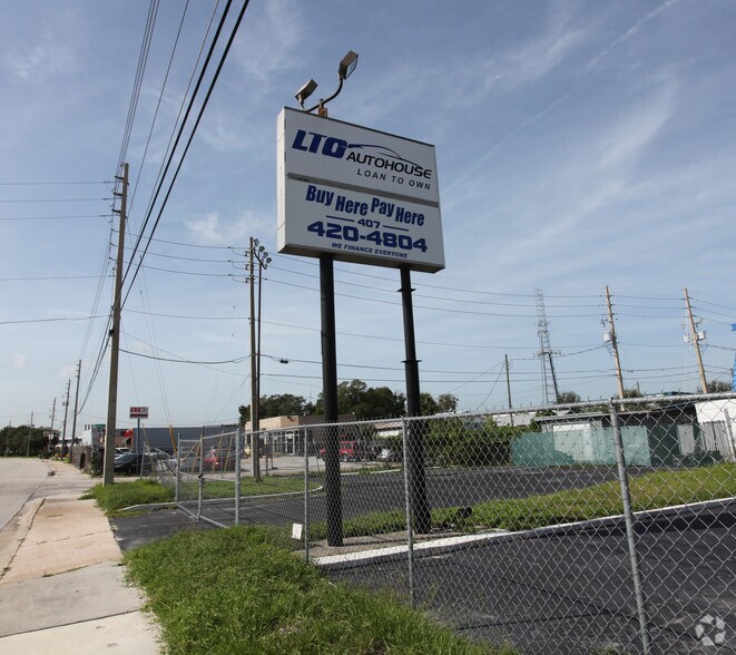 More Photos Of 2730 N Orange Blossom Trl, Orlando Auto Dealership For Sale