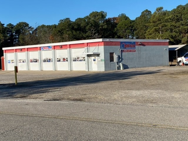 Primary Photo Of 663 Horseshoe Rd, Fayetteville Auto Salvage Facility For Sale