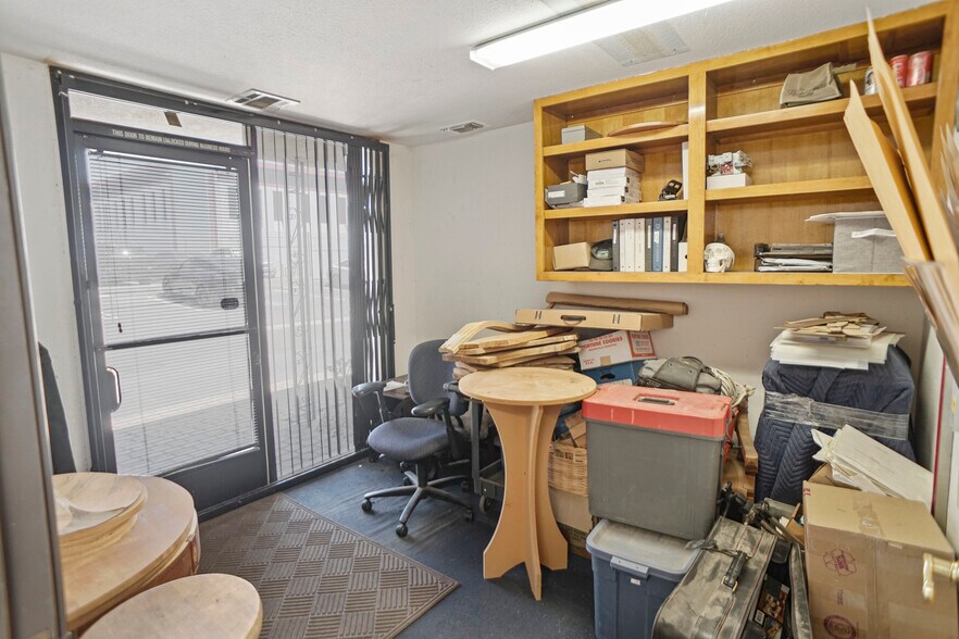 More Photos Of 12734 Branford St, Pacoima Warehouse For Sale