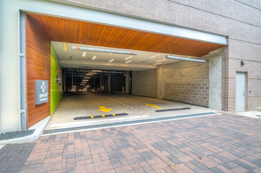 More Photos Of 515 Elgin St, Houston Apartments For Lease