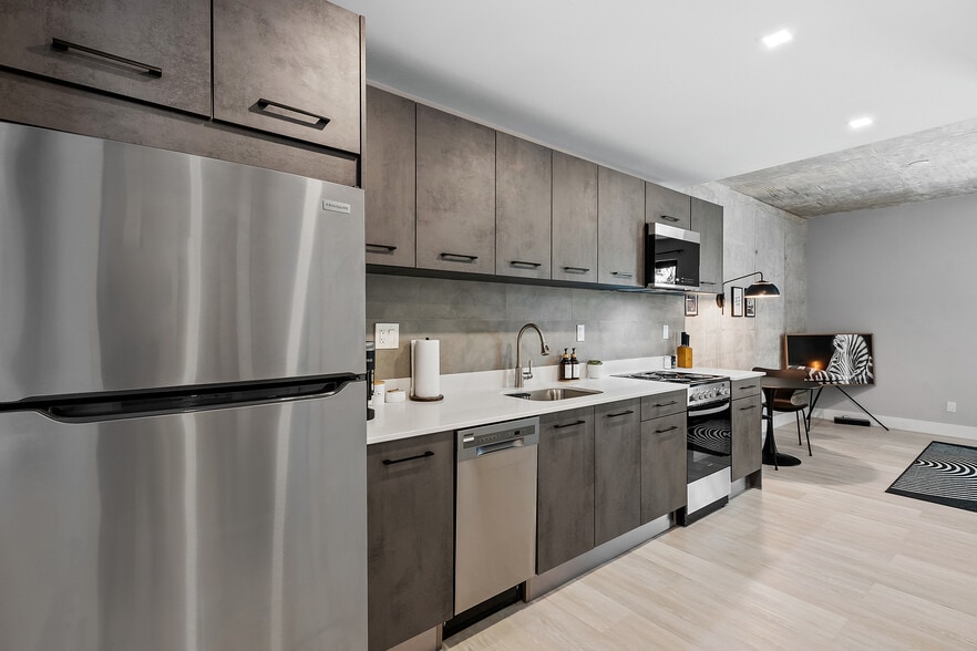 More Photos Of 637 NE 4th Ave, Fort Lauderdale Apartments For Sale