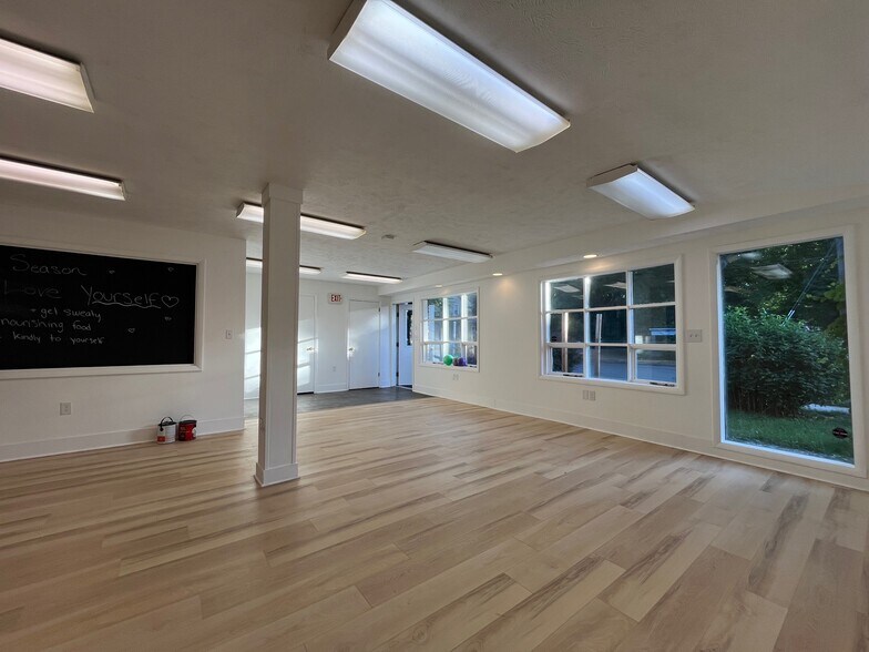 More Photos Of 209 N 8th St, Stroudsburg Office For Lease