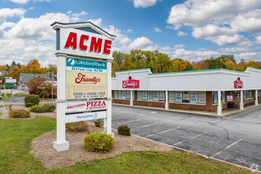 More Photos Of 455 State Rt 23, Wantage Supermarket For Lease