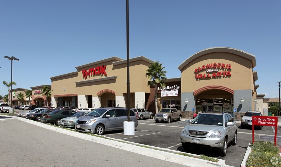 More Photos Of 15713-15727 Downey Ave, Paramount General Retail For Lease