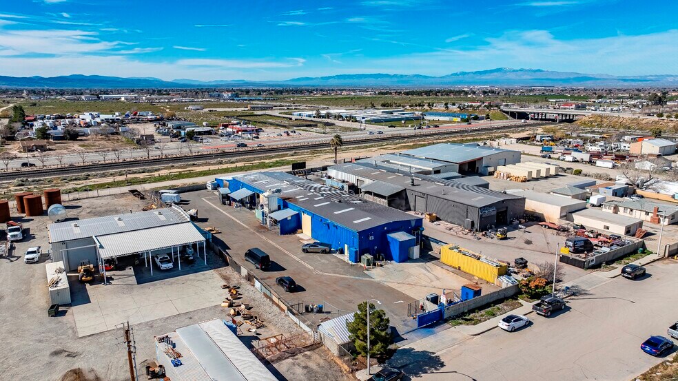 More Photos Of 42621 2nd St E, Lancaster Warehouse For Sale