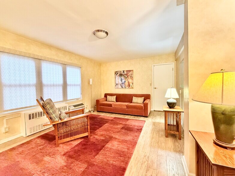 More Photos Of 120 E 36th St, New York Apartments For Sale
