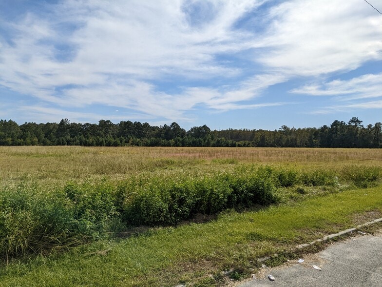 More Photos Of 2103 W Hill Ave, Valdosta Land For Sale