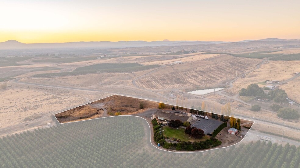 More Photos Of 1500 Vintage Rd, Zillah Winery Vineyard For Sale