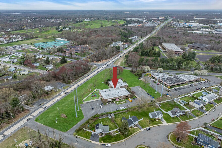 More Photos Of 3443 Route 66, Neptune Medical For Lease