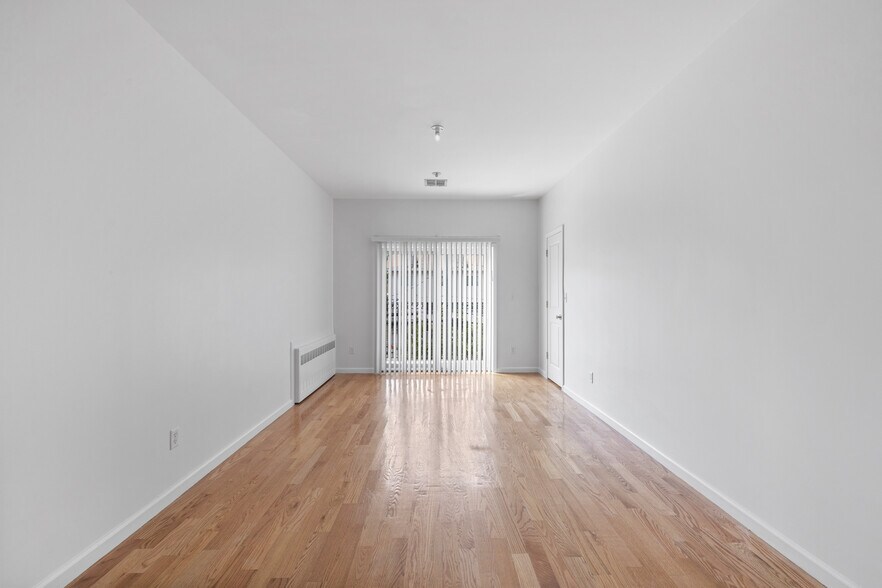 More Photos Of 342 Blauvelt Rd, Monsey Apartments For Sale