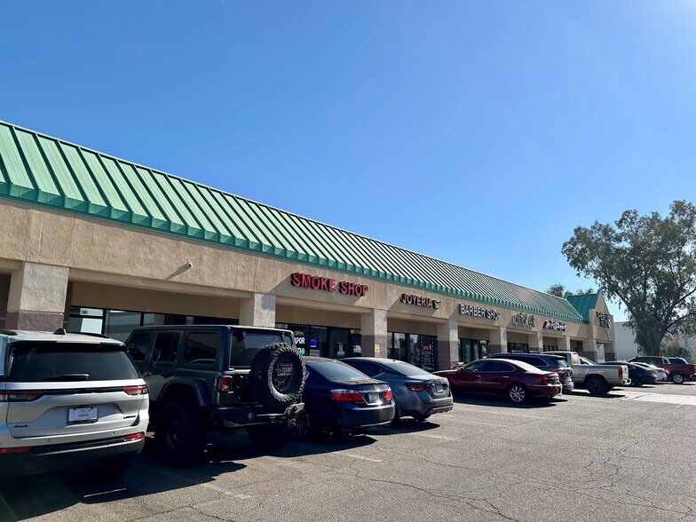 More Photos Of 6601 W Indian School Rd, Phoenix Storefront For Sale