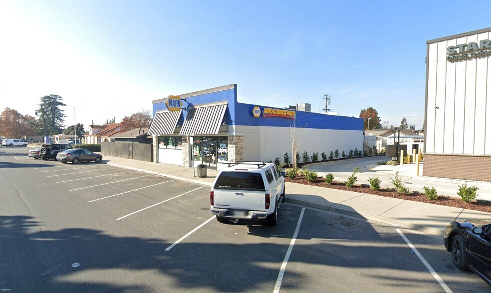 More Photos Of 4619 Broadway Ave, Salida General Retail For Sale