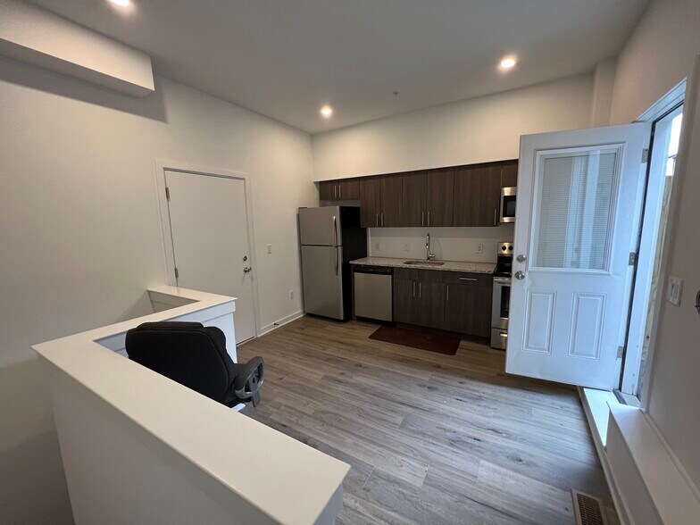 More Photos Of 2062 N 2nd St, Philadelphia Apartments For Sale