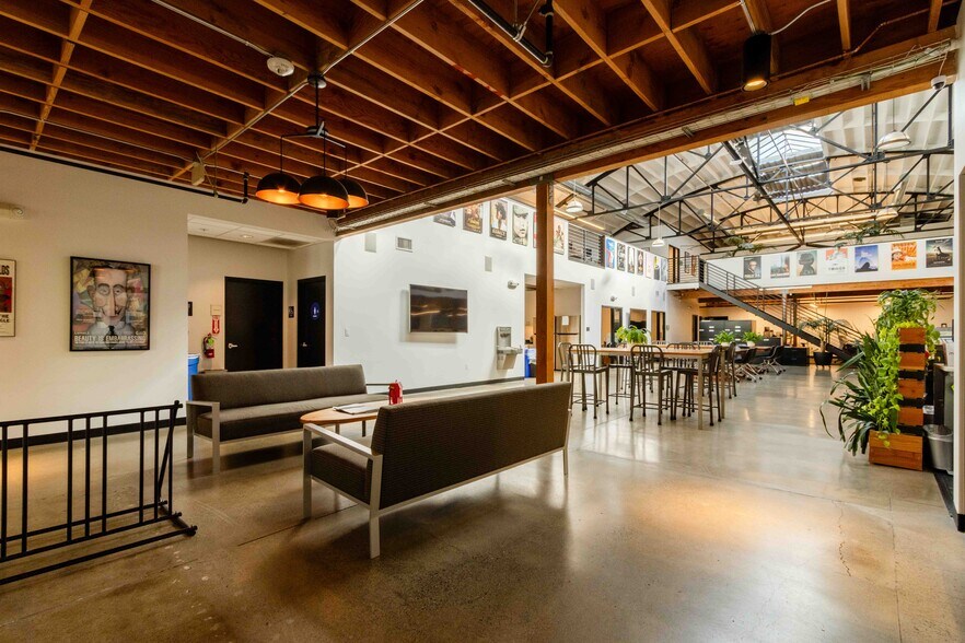 More Photos Of 1435 Folsom St, San Francisco Warehouse For Lease