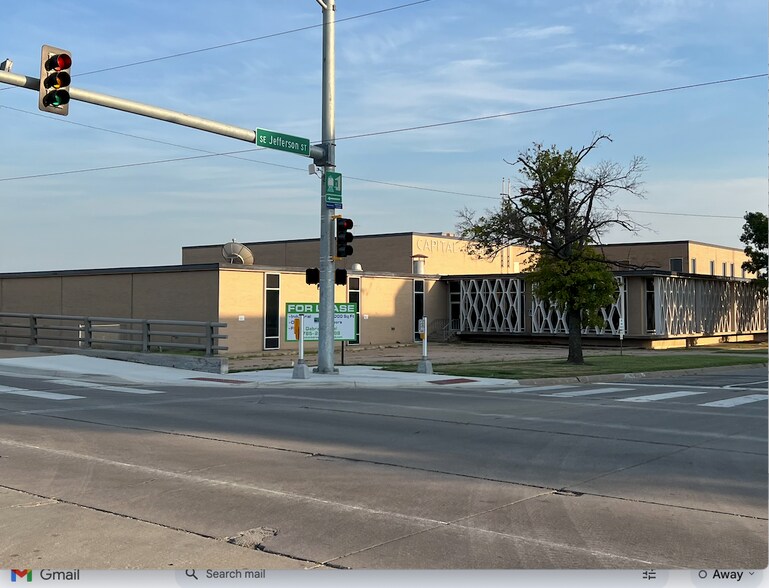 Primary Photo Of 616 SE Jefferson St, Topeka Light Distribution For Lease