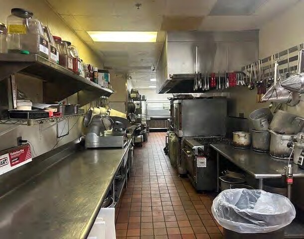More Photos Of 5300 Camp Rd, Hamburg Restaurant For Sale