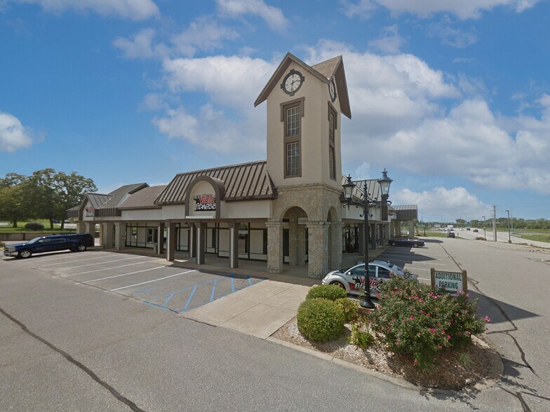 More Photos Of 1026 Palisades Blvd, Osage Beach Storefront Retail Office For Sale