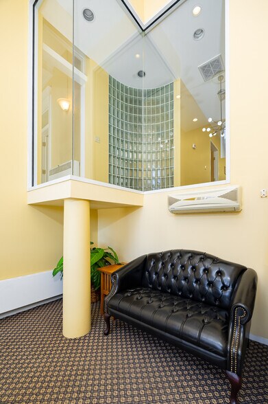 More Photos Of 9 Cannon St, Poughkeepsie Office For Sale