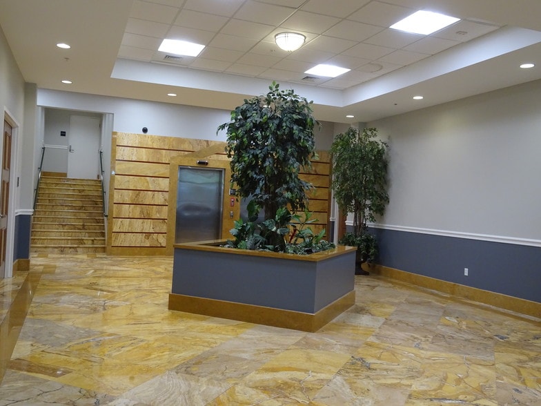 More Photos Of Congress Ave @ Gateway Blvd, Boynton Beach Unknown For Lease