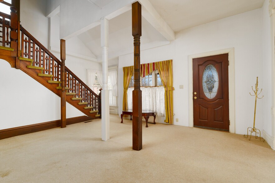 More Photos Of 261 Lebanon Ave, Belleville Apartments For Sale
