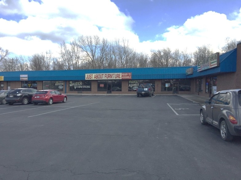 More Photos Of 3116-3160 S Hamilton Rd, Columbus Storefront Retail Office For Lease