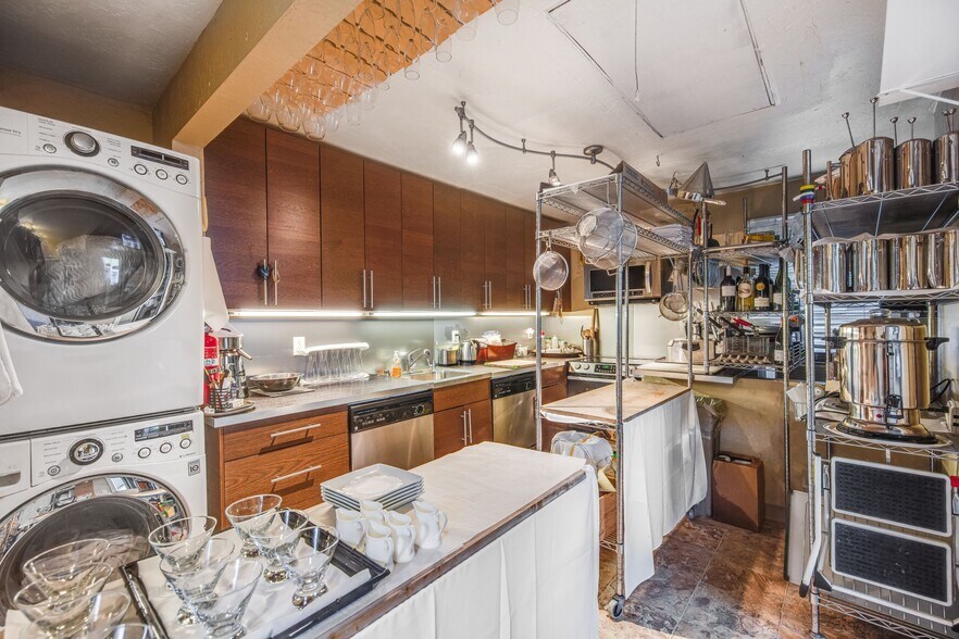More Photos Of 1139 Lincoln Ave, Calistoga Hospitality For Sale
