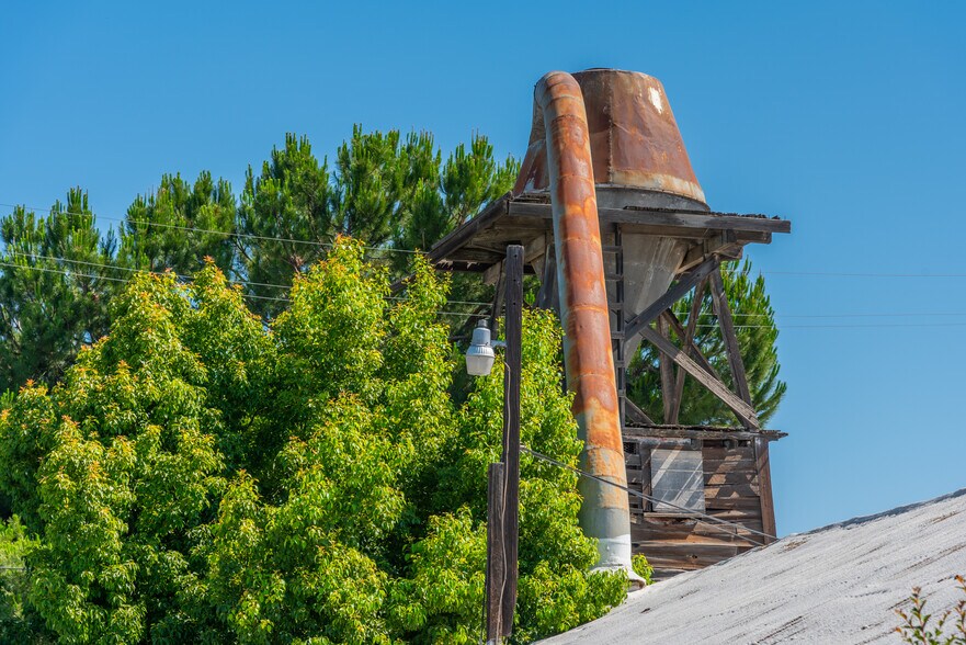 More Photos Of 13661 Calimesa Blvd, Yucaipa Freestanding For Lease