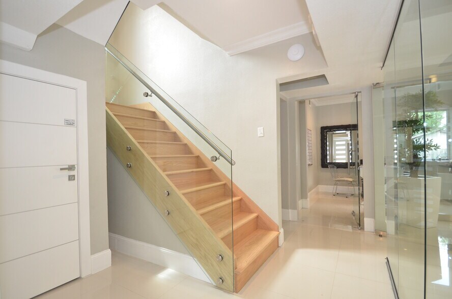 More Photos Of 1644 W Alabama St, Houston Loft Creative Space For Lease