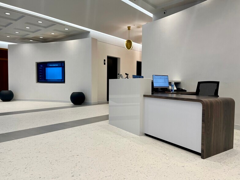 More Photos Of 1750 H St NW, Washington Office For Lease