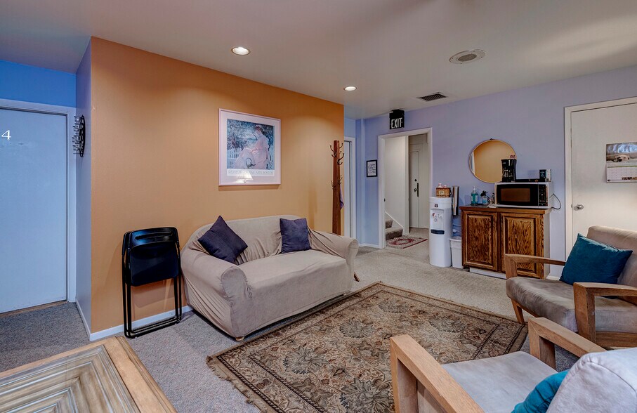 More Photos Of 350 S Garfield St, Denver General Retail For Sale