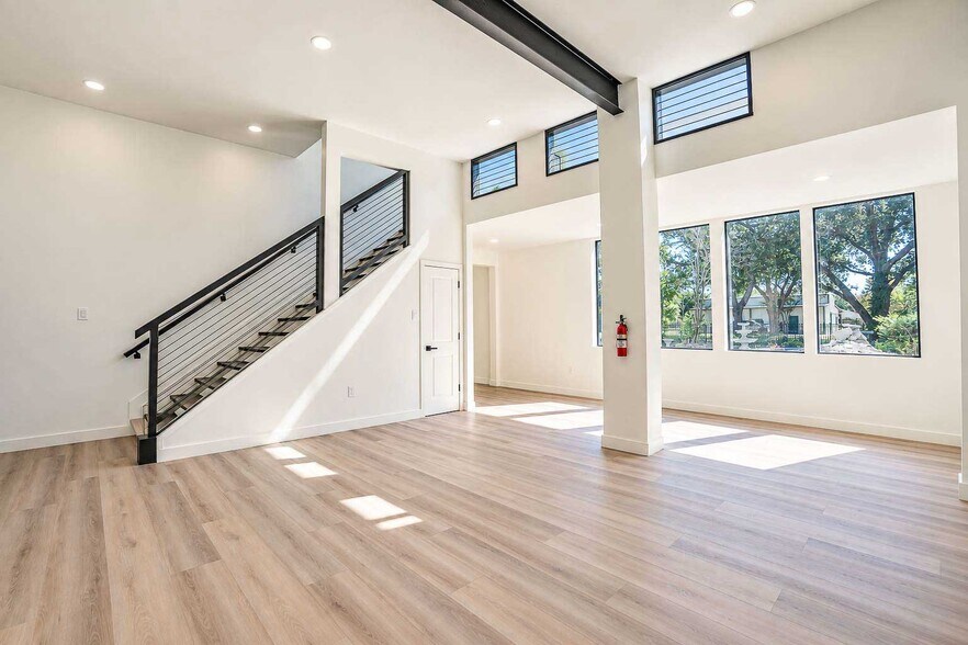 More Photos Of 17635 Kings Ct, Cypress Office Residential For Sale